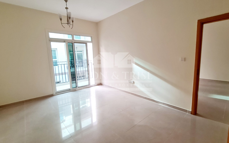HOT DEAL!! SPACIOUS &amp; BRIGHT 2BHK | PERFECT FAMILY HOME